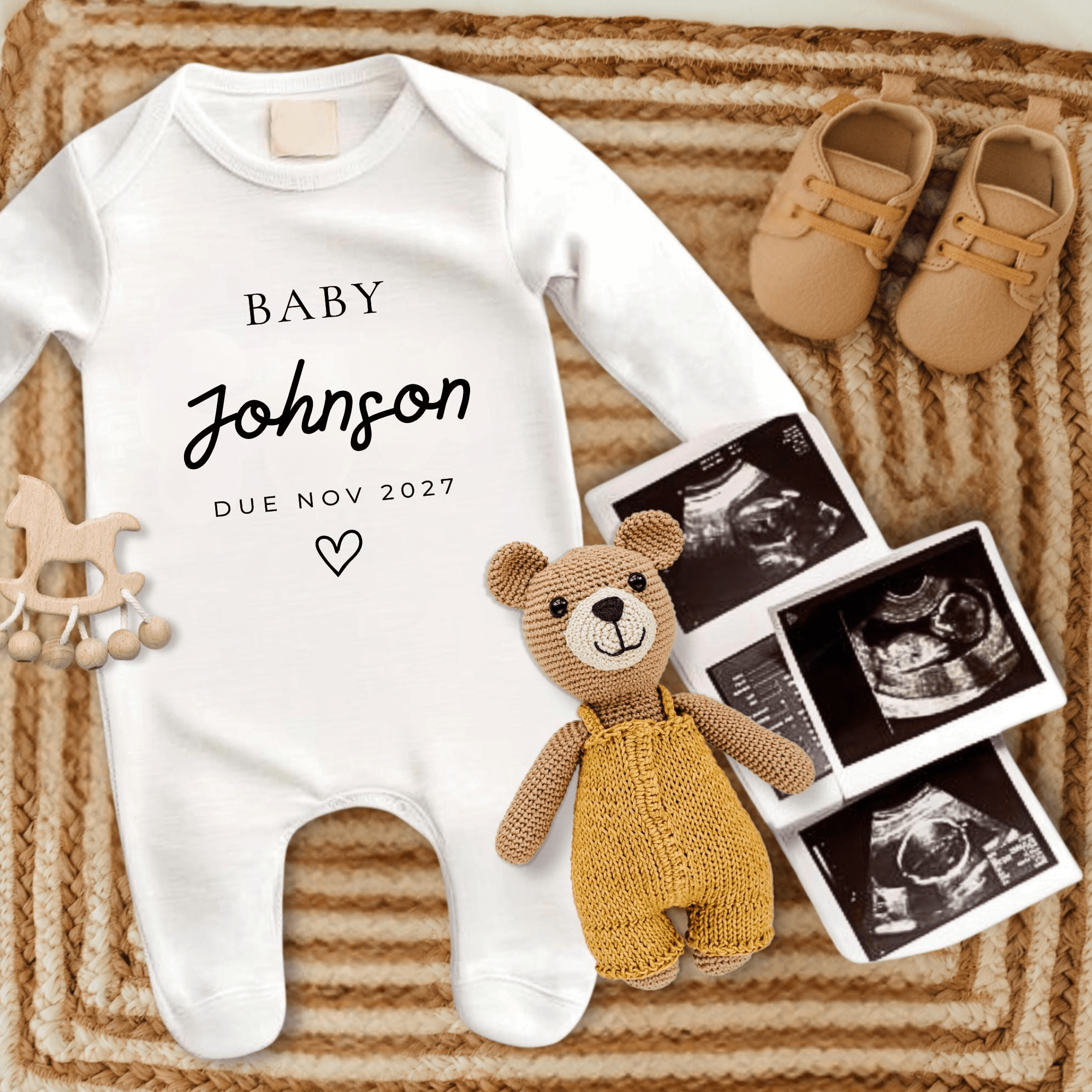 Custom Baby Announcement Bodysuit with Baby Surname and Due Date - Baby Pandas