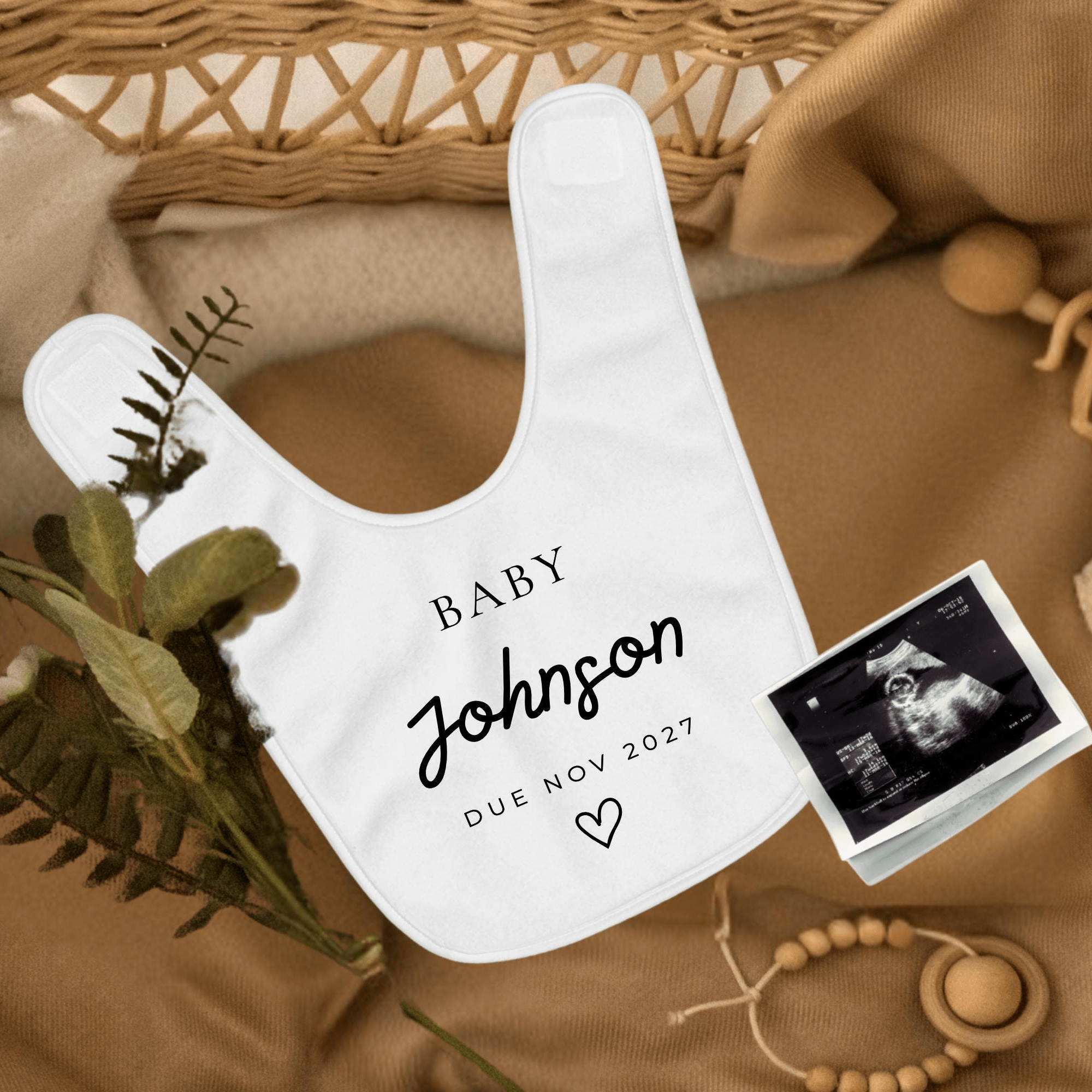 Custom Baby Announcement Bodysuit with Baby Surname and Due Date - Baby Pandas