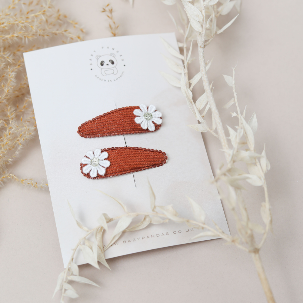 Daisy Hair Clips